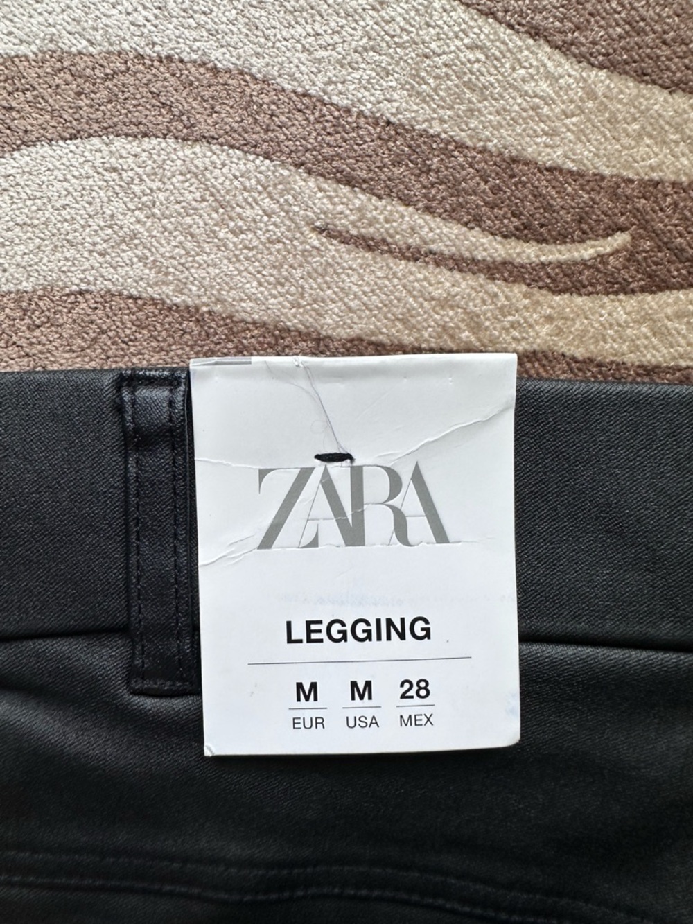 Zara Black Faux Leather Leggings with Front Seam Detail - Picture 2 of 7